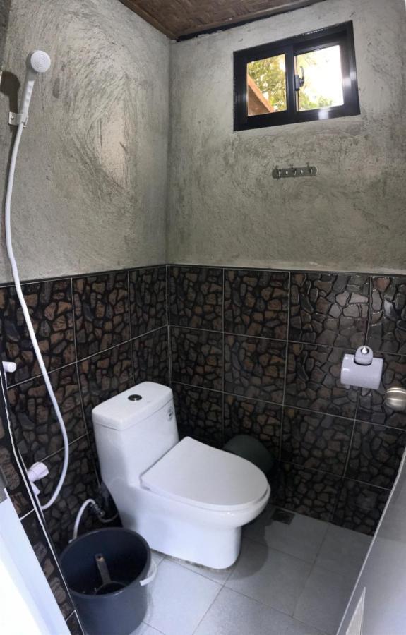 Khloe Serenity Guest House Batuan Buitenkant foto