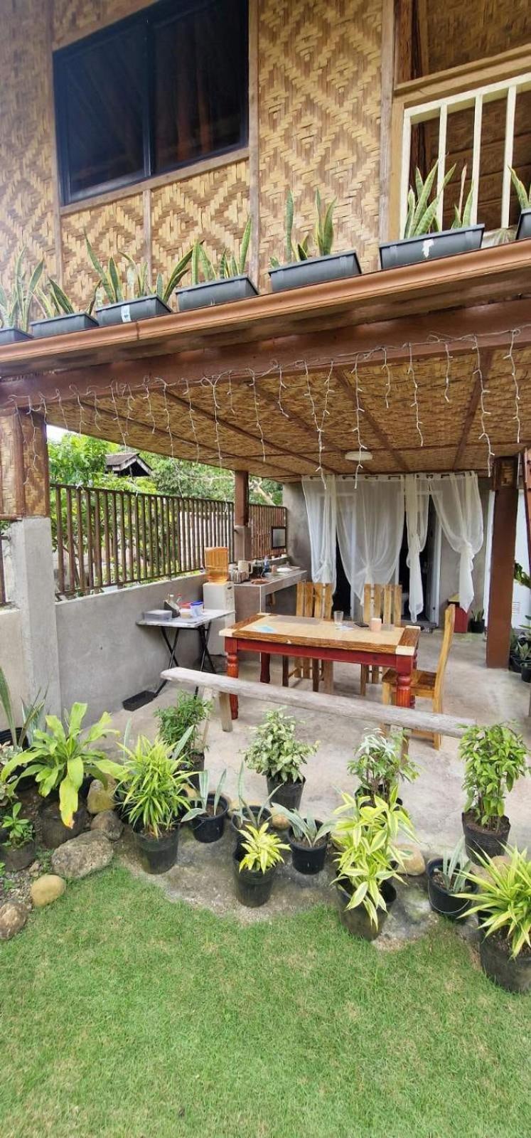 Khloe Serenity Guest House Batuan Buitenkant foto