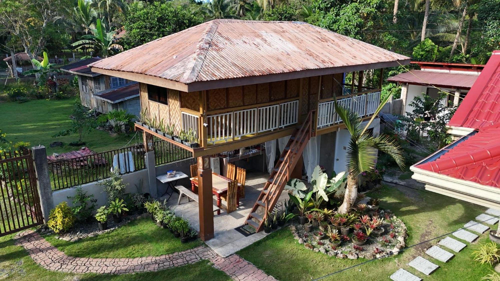 Khloe Serenity Guest House Batuan Buitenkant foto