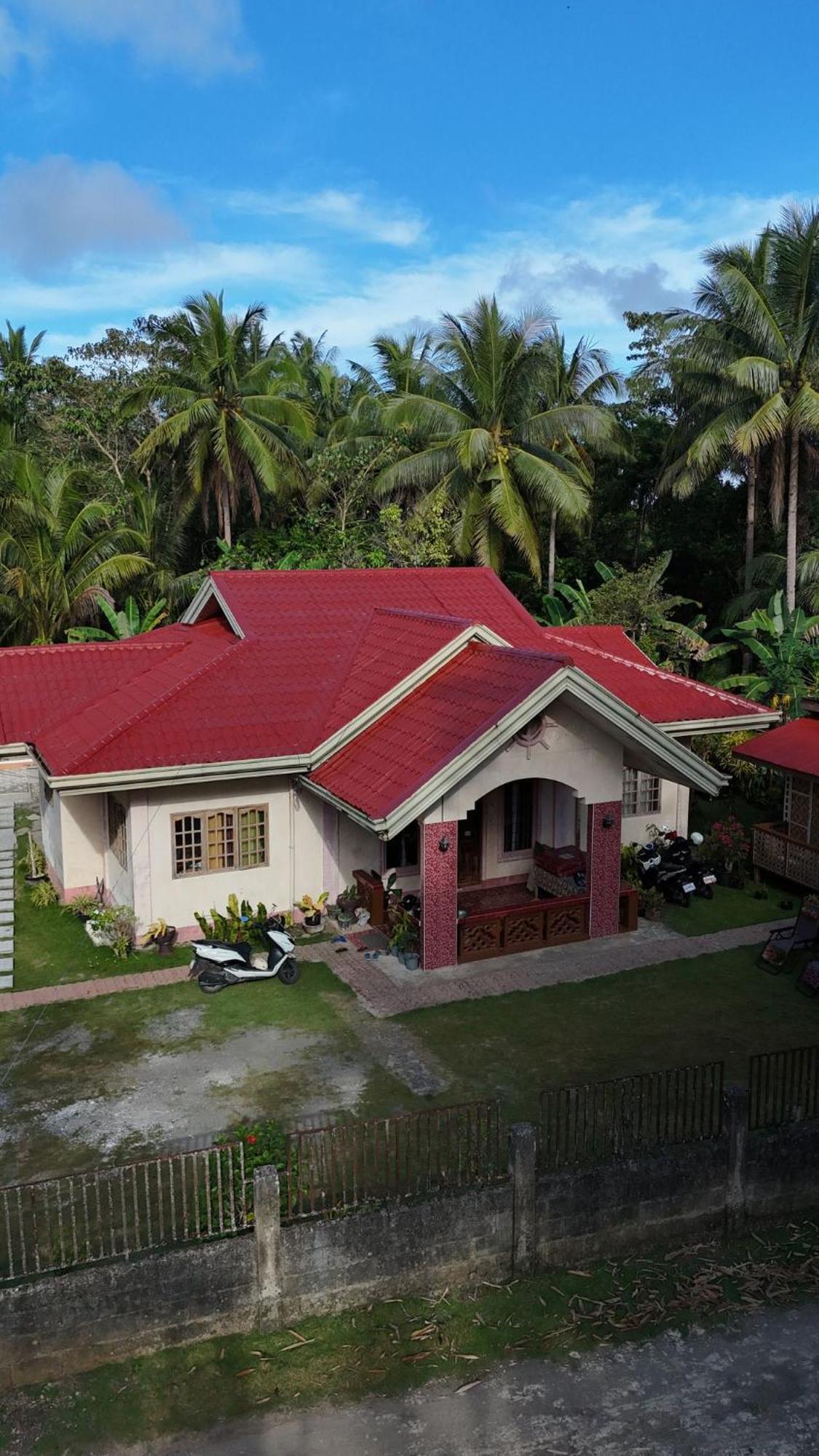Khloe Serenity Guest House Batuan Buitenkant foto